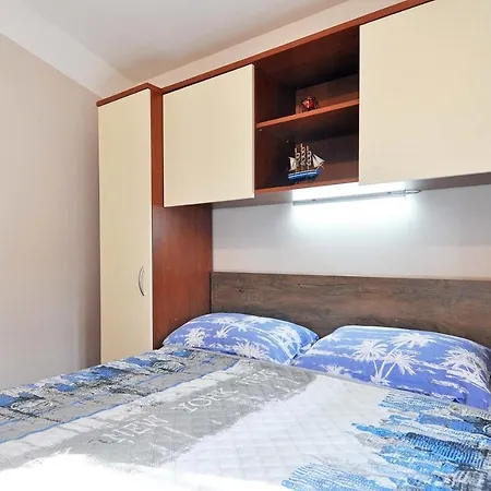 Feriehus Herrliches Mit Klima, Wlan, Terrasse Und Grillbereich