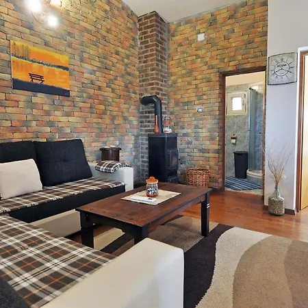 Herrliches Mit Klima, Wlan, Terrasse Und Grillbereich *